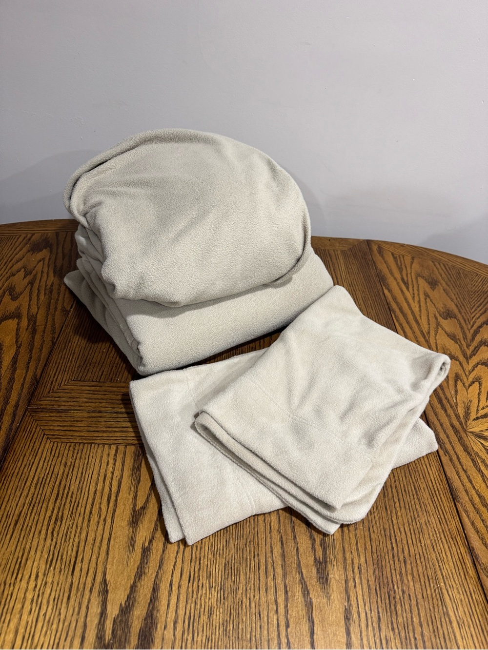 Mainstays Full Size Microfleece Bedding Set light tan polyester